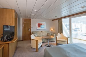 Hurtigruten MS Trollfjord Expedition Suite upper deck 2.jpg